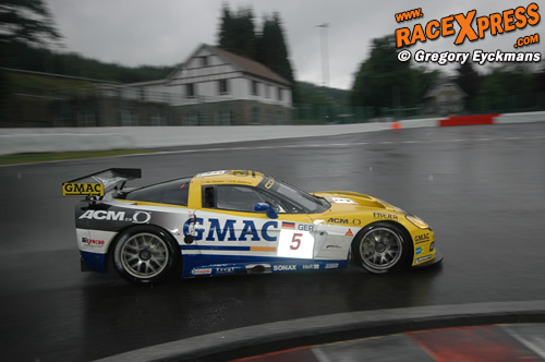 Jos Menten in de Phoenix Carsport Corvette